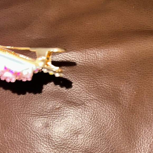 NWT Hello Kitty Rhinestone Hair Clip - Multicolor - Picture 7 of 7